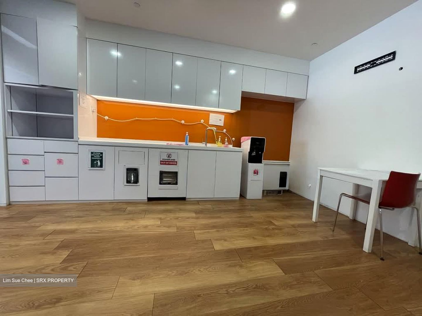 MYP Plaza (D1), Office #555418421